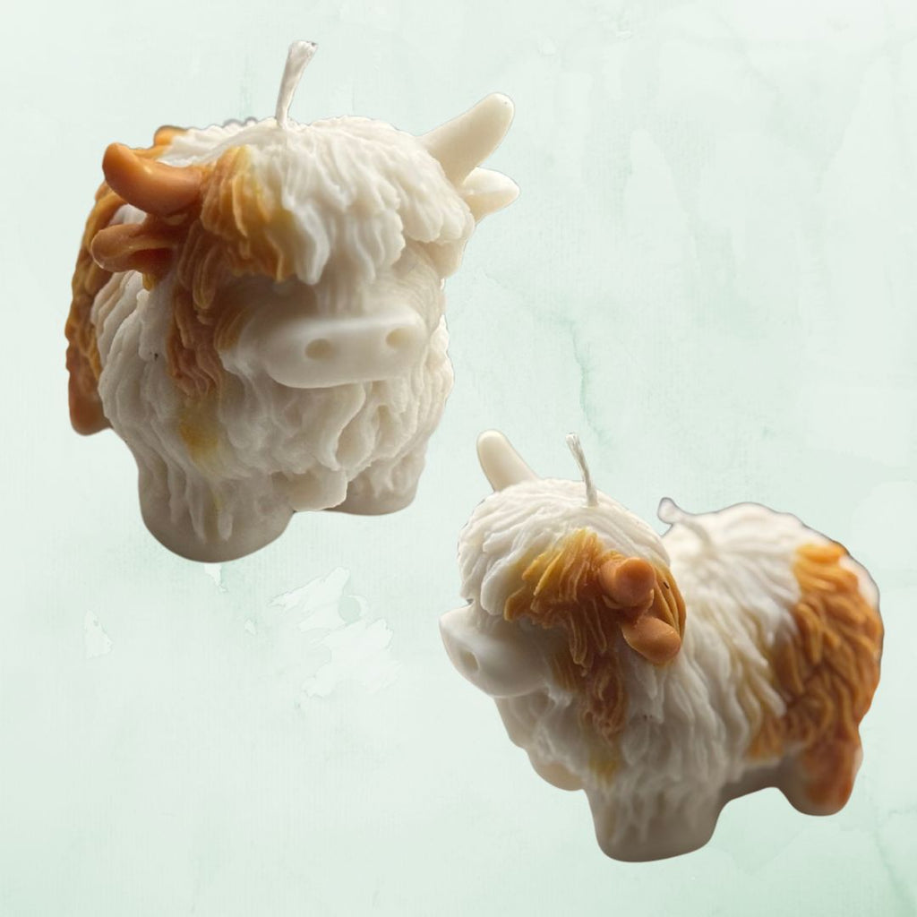 Highland Cow "Missy" Pillar Candle